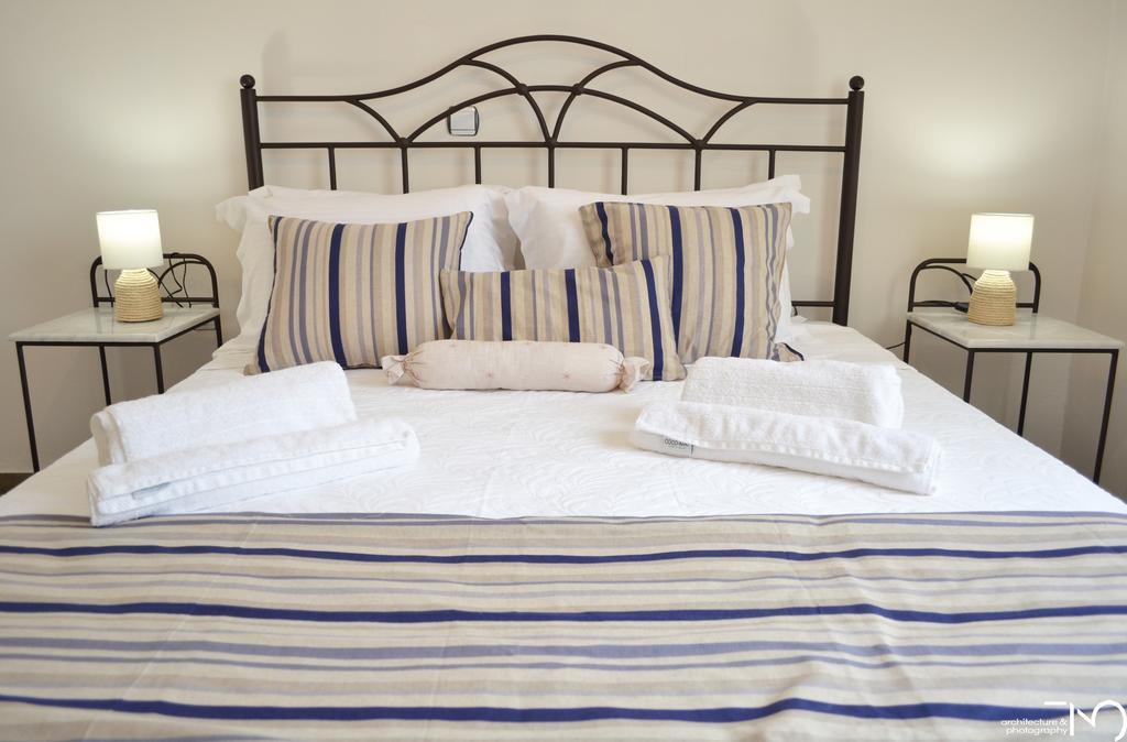 Ariadne & Theseus Apartments Naxos City 外观 照片